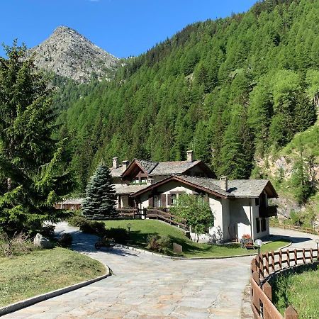 Agriturismo Lo Mayen Maisonasse Bagian luar foto