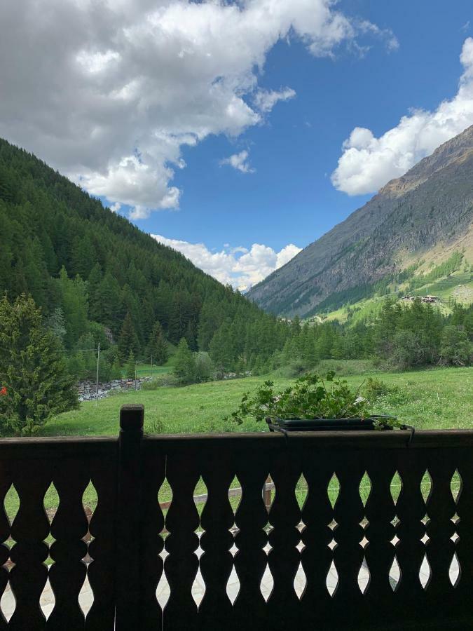 Agriturismo Lo Mayen Maisonasse Bagian luar foto